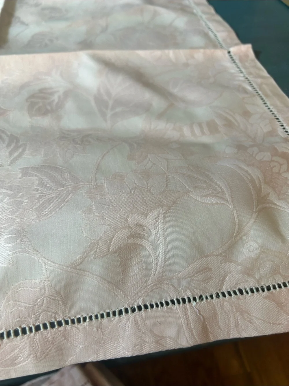 Vintage Elegant Floral Blush Pink Dinner Napkins - Set of 4 | Damask Jacquard